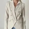 The 2 in 1 Blazer in Beige