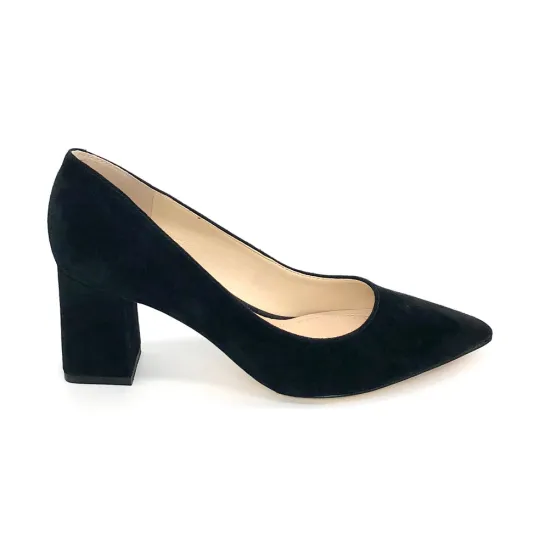 The Block Heel Pointed Pump in Black