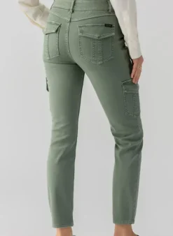 The Cargo Straight Leg in Dark Spruce