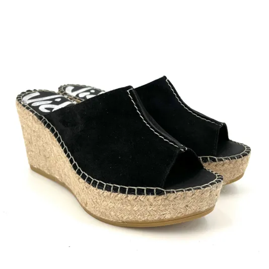 The Center Seam Espadrille Slide Sandal in Black