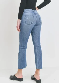 The Crop Flare in Medium