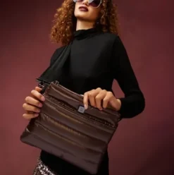 The Crossbody Bum Bag 2.0 in Matte Chocolate
