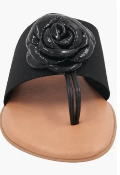 The Elastic Thong Sandal w Flower in Black