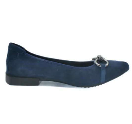 The Flexible Pointed Flat with Ornament in Navy