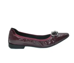 The Flexible Pointed Flat with Ornament in Wine Patent