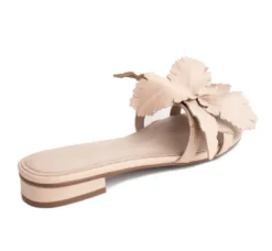 The Flower Slide in Nude