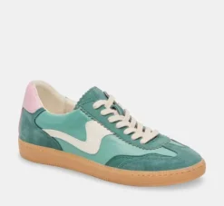 The Gum Sole Court Lace Sneaker in Green