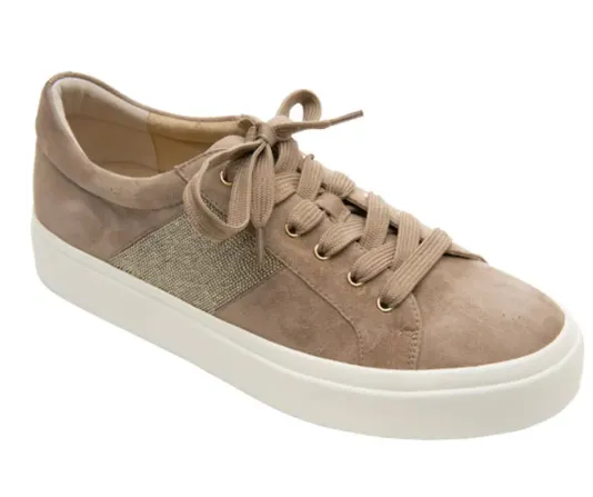 The Lace Sneaker with Chain Detailing in Military