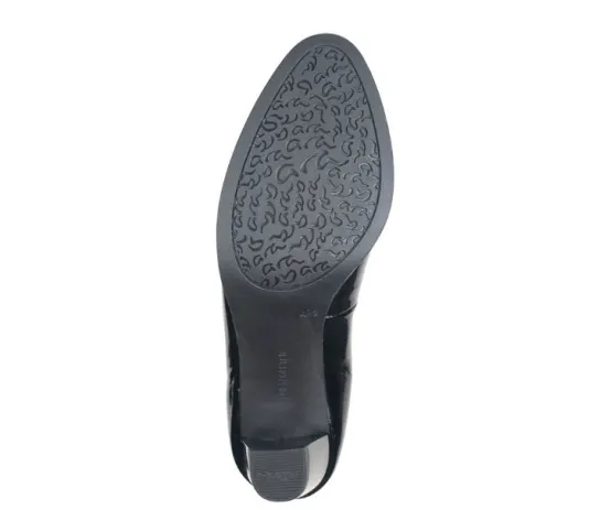 The Low Platform Comfort Pump in Black