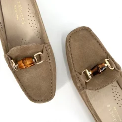 The Moccasin with Bamboo Bit in Sabbia