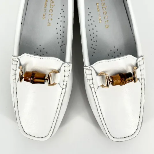 The Moccasin with Bamboo Bit in White