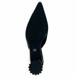 The Mule with Sculpted Heel in Black