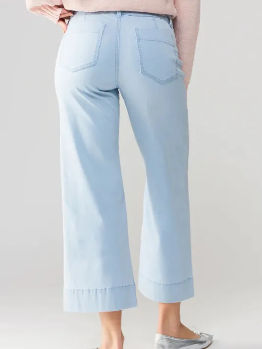 The Patch Pocket Wide Leg in Ultra Pale