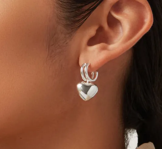 The Puffy Heart Earing in Silver