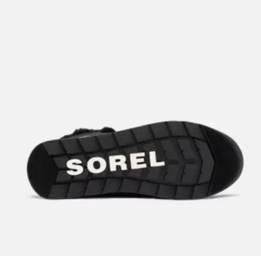 The Quilted Lace Snowboot in Black
