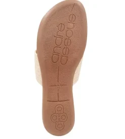The Raffia Elastic Thong Sandal w Flower in Natural