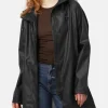 The Rain Jacket in Black
