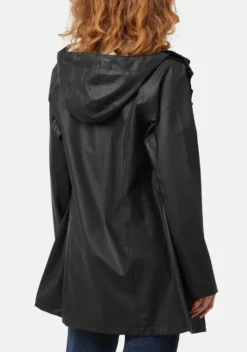 The Rain Jacket in Black