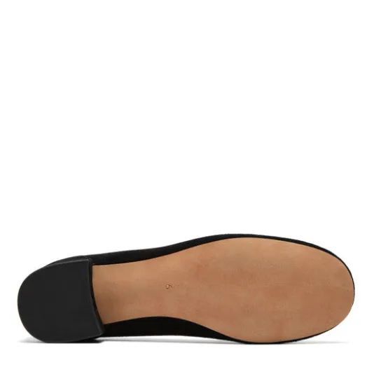 The Round Toe Classic Low Heel Pump in Black Suede