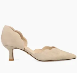The Scallop Edge D'Orsay Pump in Mushroom