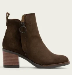 The Side Zip Ankle Bootie in Moka