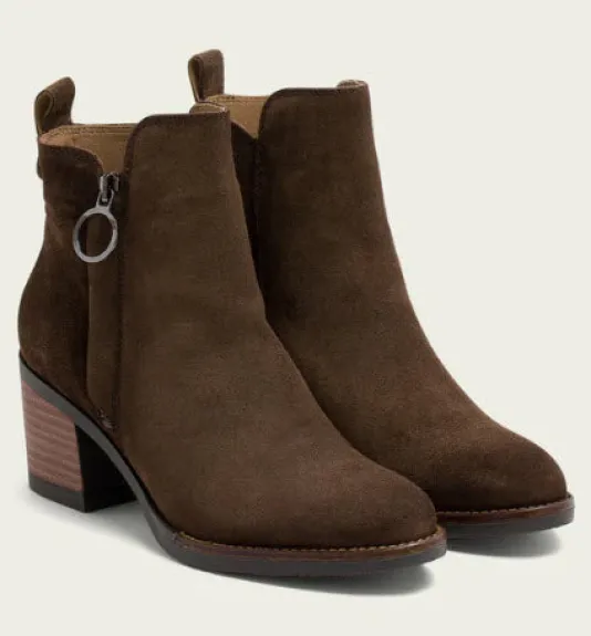 The Side Zip Ankle Bootie in Moka