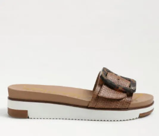 The Sport Slide with Tortoise Buckle in Cuoio