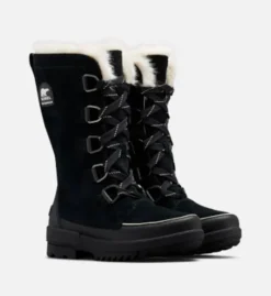 The Tall Lace Snowboot in Black