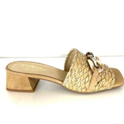 The Woven Leather Slide Sandal with Resin Chain in Natural
