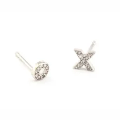 The XO Studs in Silver